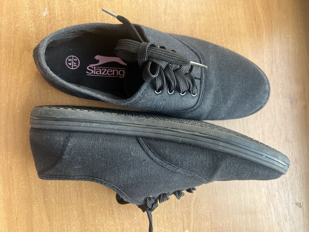 Чорні кеди Slazenger