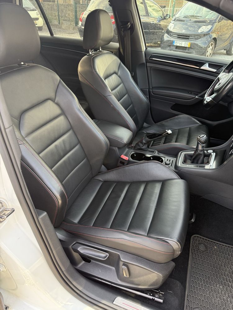 VW Golf 7 GTI Performance USA Edition