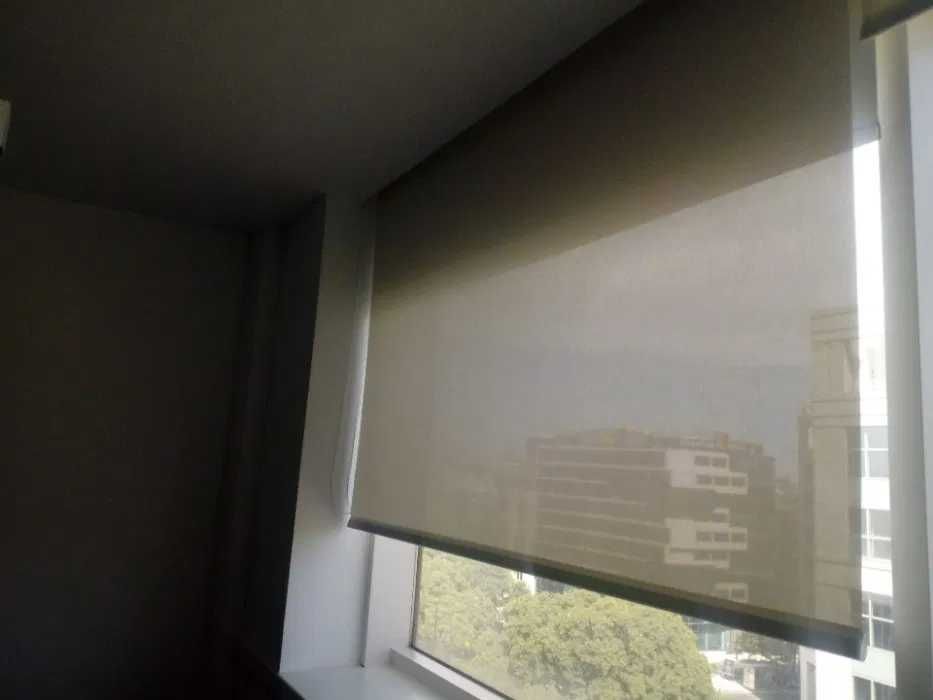 Cortinas / Estores de rolo várias medidas branco e bege