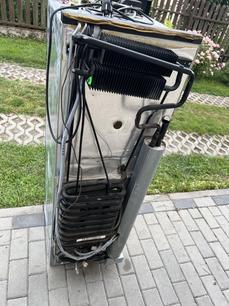 Lodowka dometic kamper przyczepa kempingowa