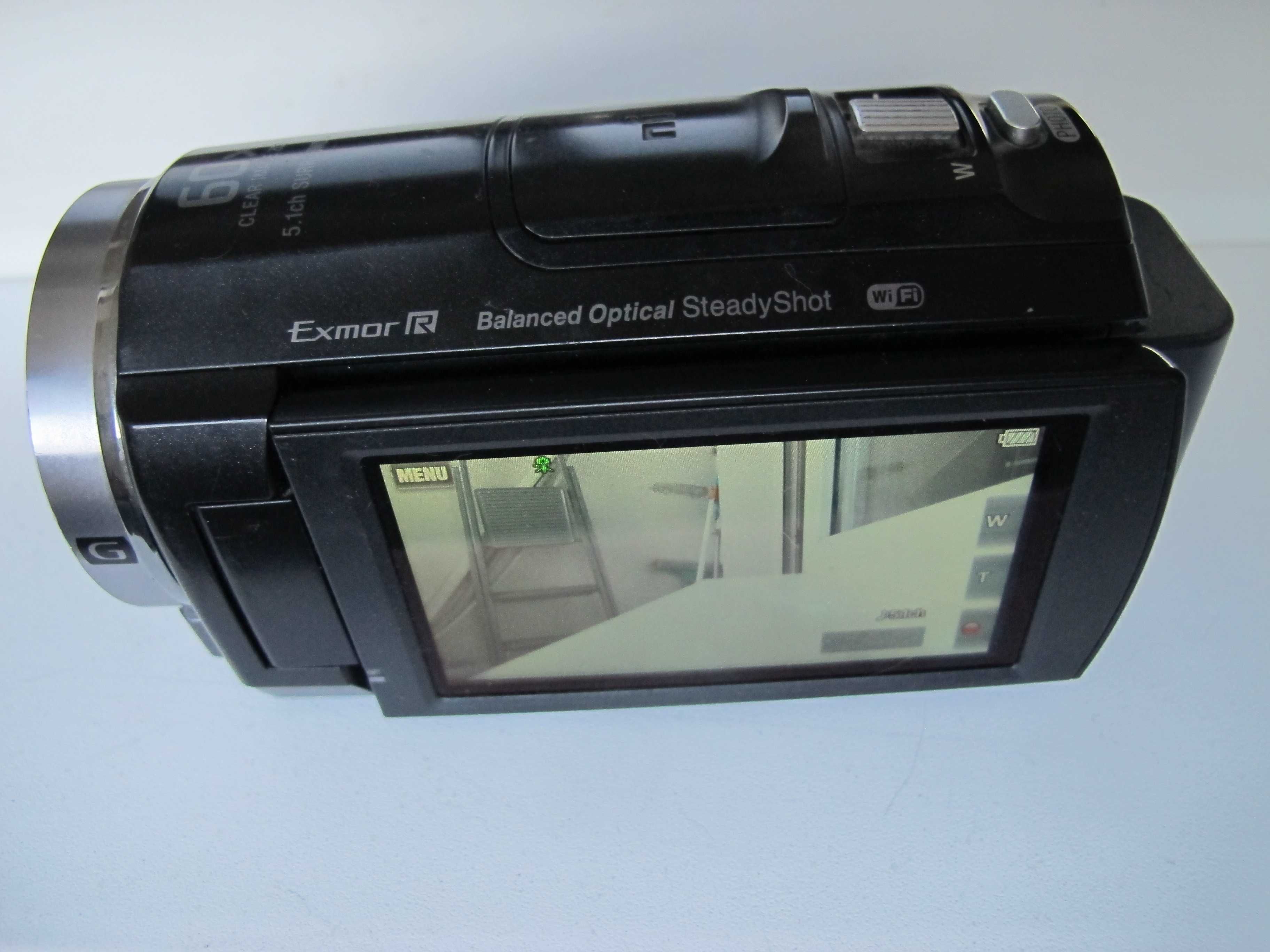 Sony  HDR-CX530 -  Full HD Wi-Fi, NFS, 5.1, мікрофонний вхід