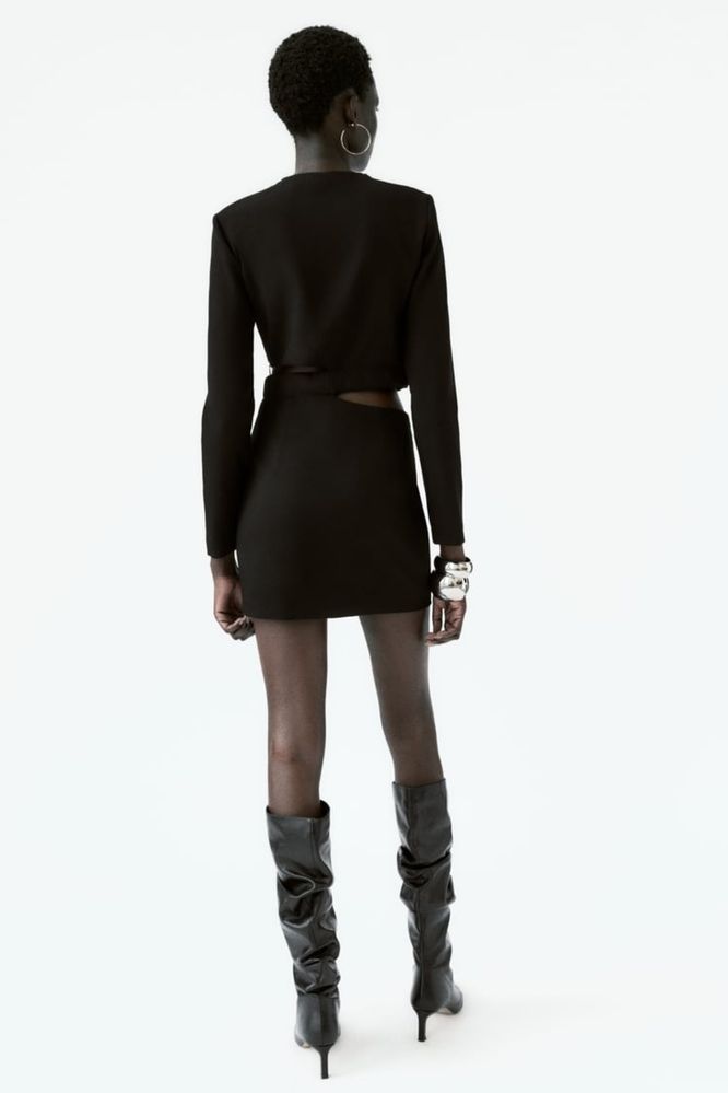 Короткое платье Zara асимметричное размер S
