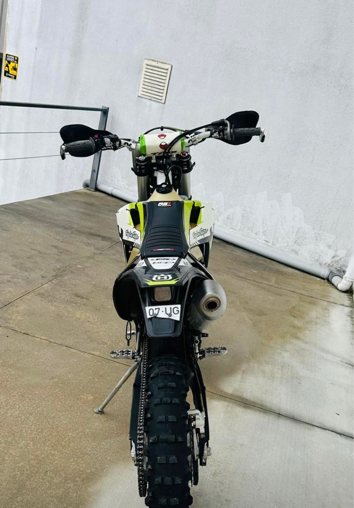 Husqvarna FE 350