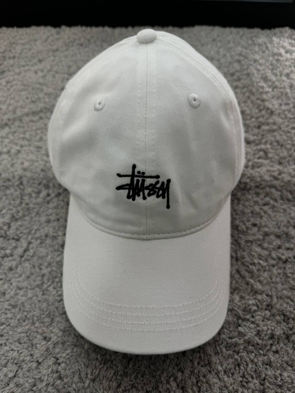 Кепка,    Stussy