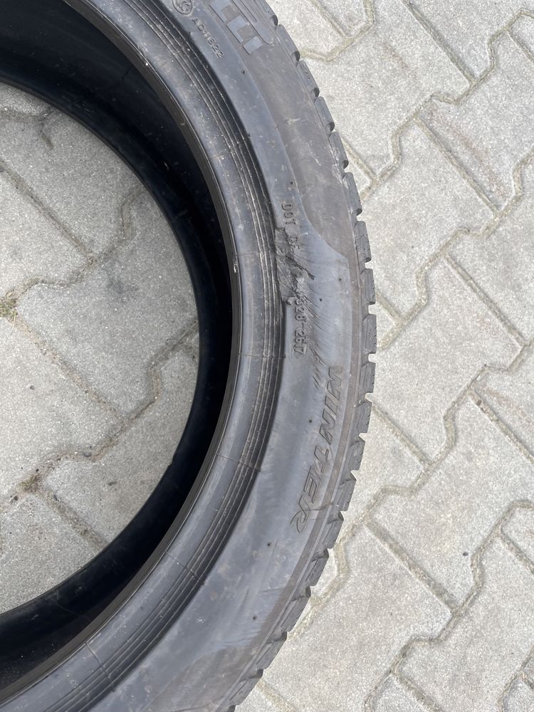 255/45/20 Pirelli SOTTOZERO 3 Run-Flat RSC 105V