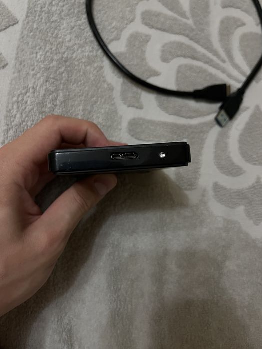 Накопияувач HDD SATA 1.0TB Toshiba + зовнішня кишеня