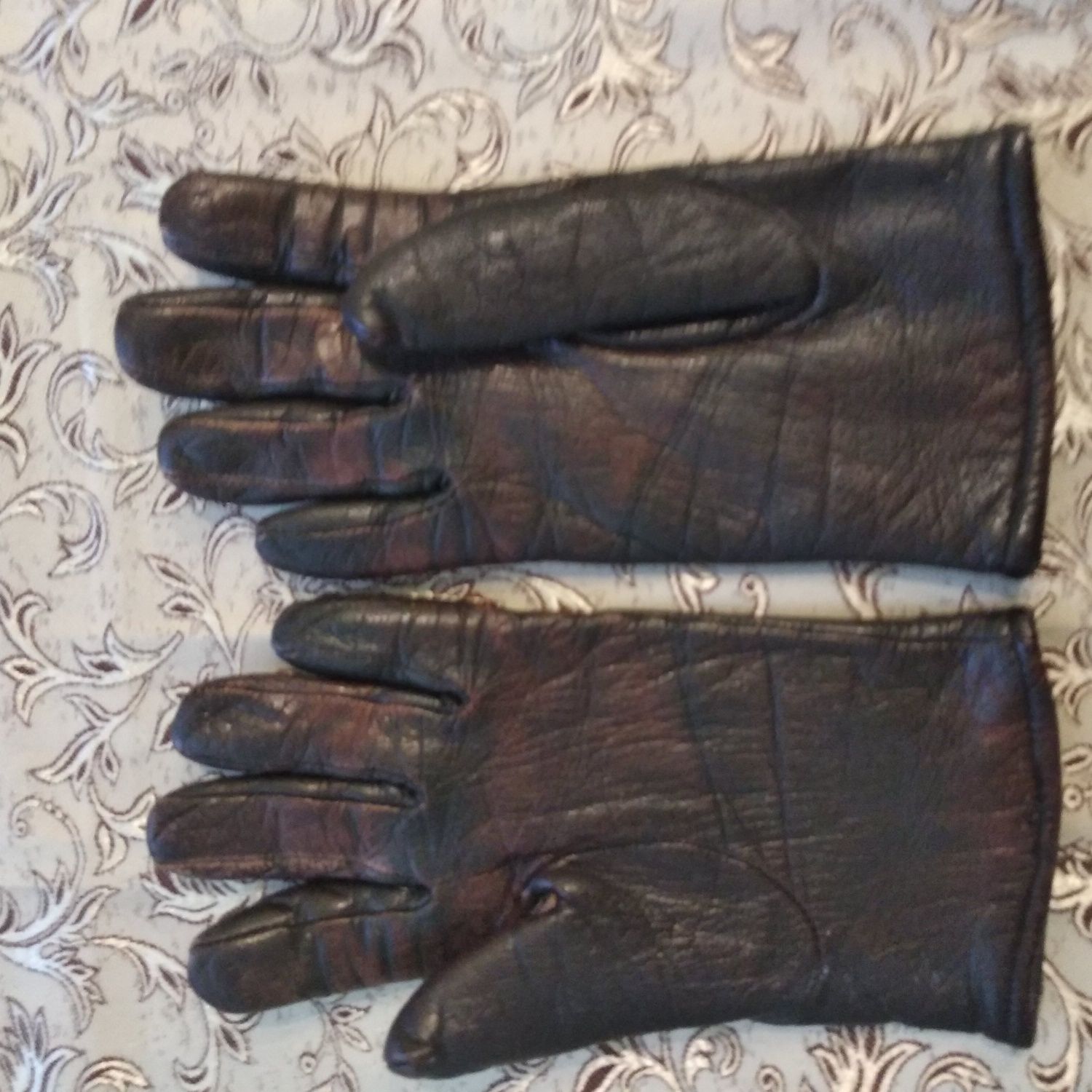 Перчатки кожаные женские, размер 7,5