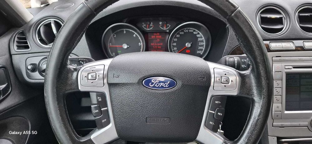 Ford Galaxy MK3 2006 r, 140 km 7 osobowy, wersja GHIA ,hak.