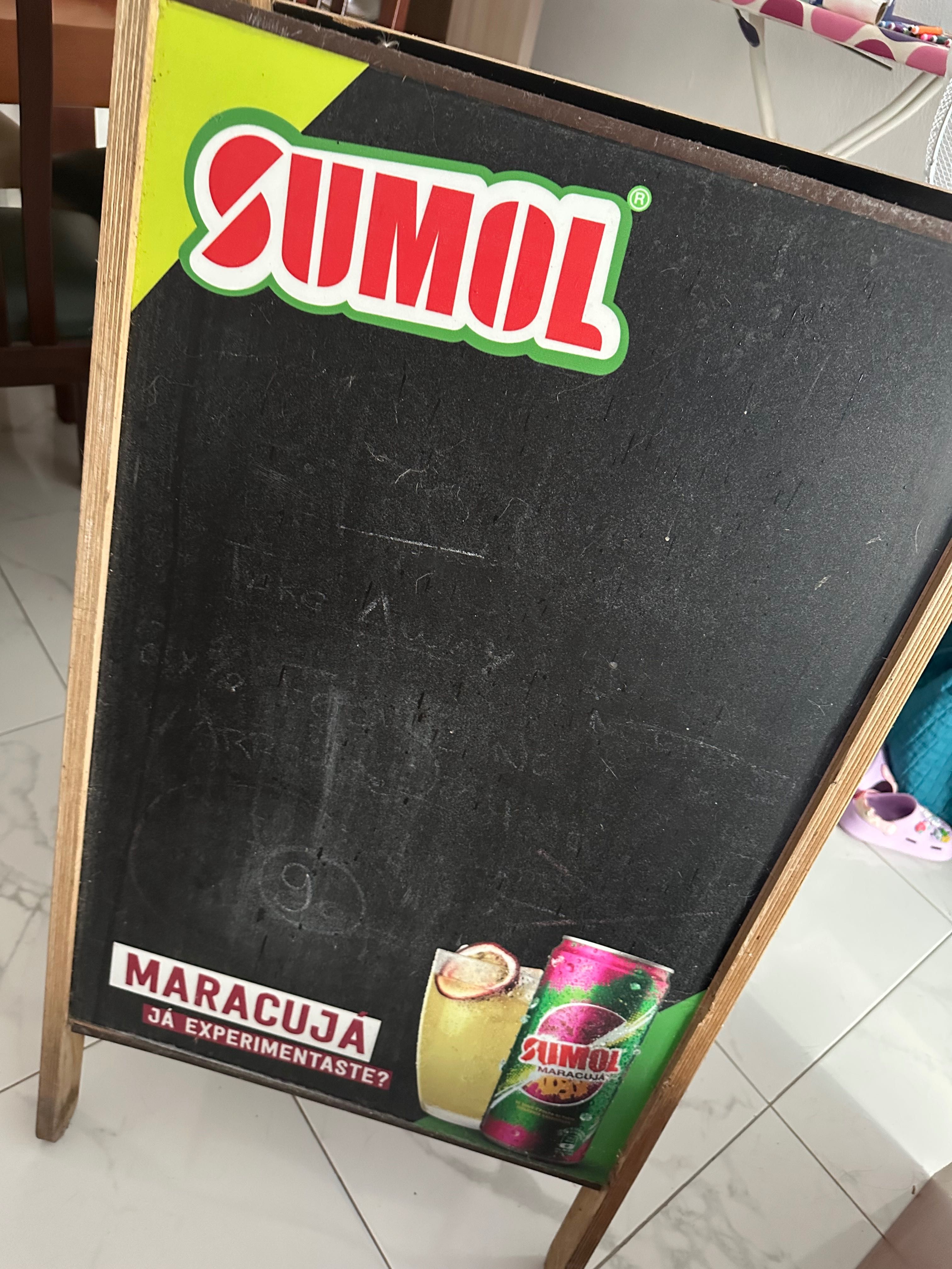 Placar publicitário