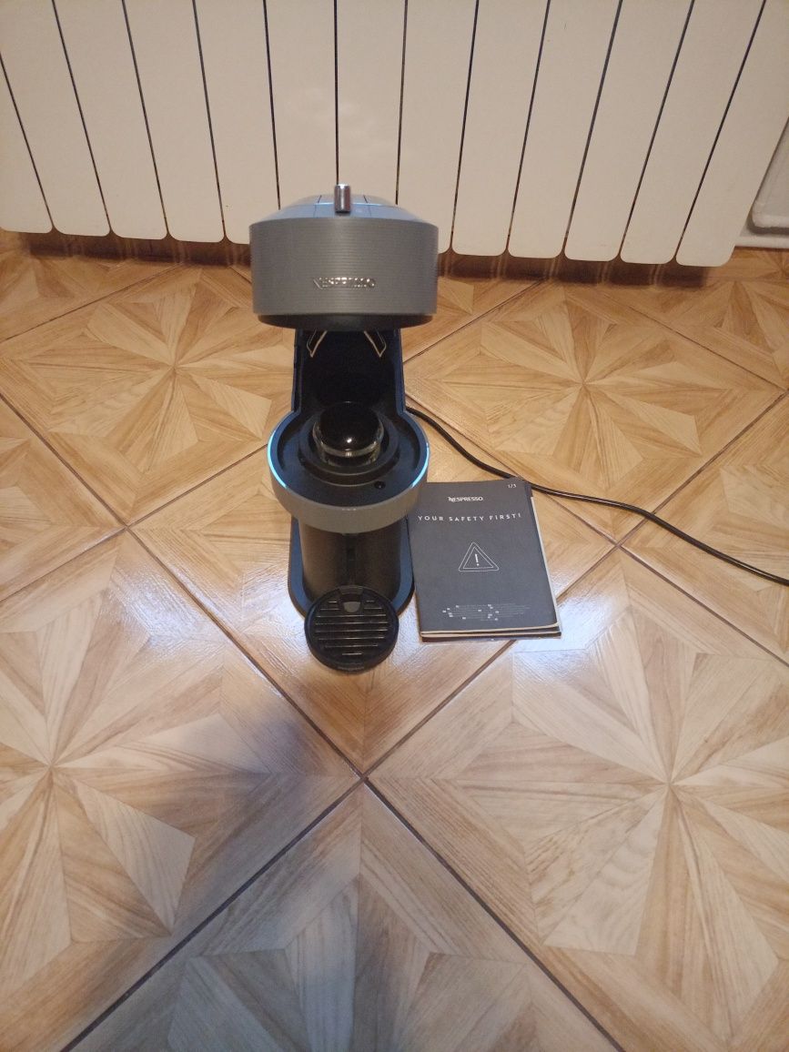 Express Kapsułkowy Nespresso Megamix