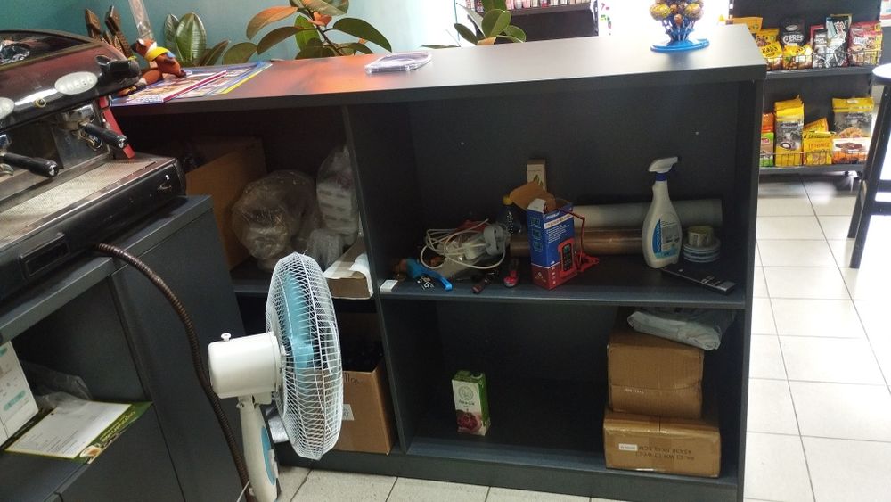 Продажа (обмін) меблі для кав'ярні