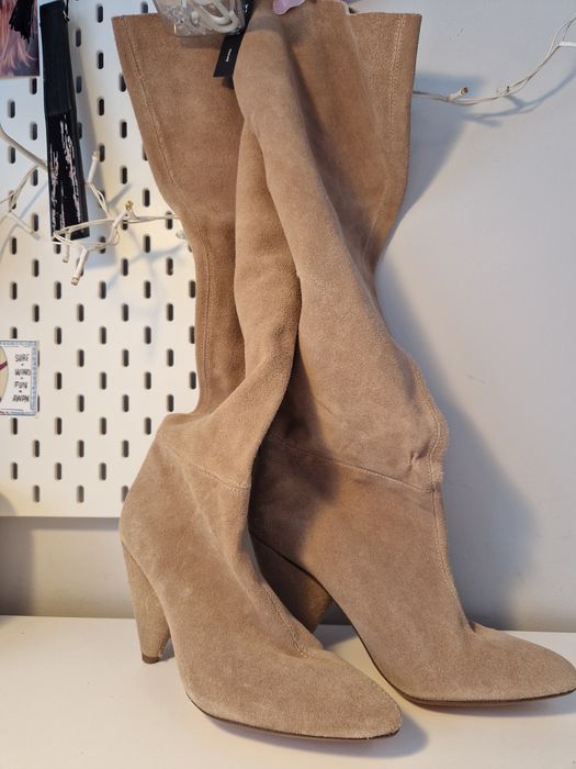 Kozaki zamszowe Bershka 38 , nowe