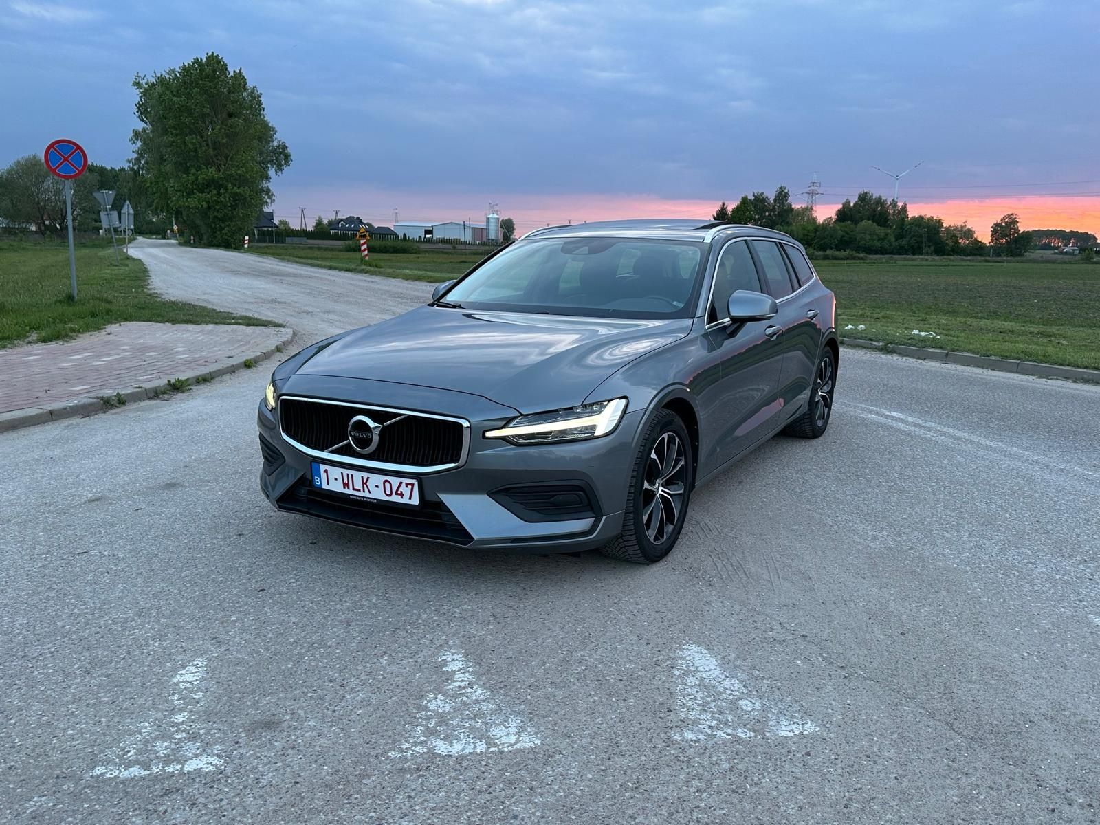 Volvo V60 D3 Automat Bogate Wyposażenie Zarejestrowany Opłacony