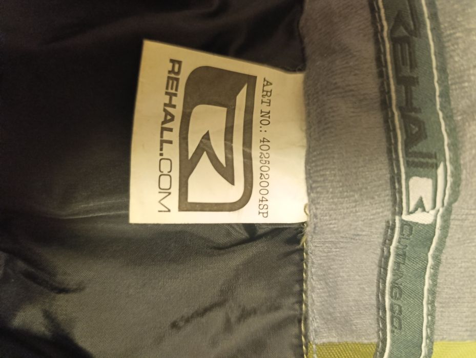 Продаються теплі штани