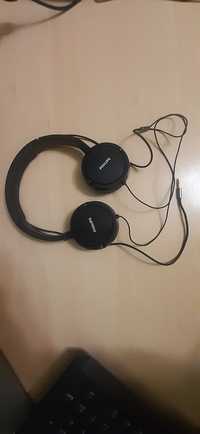 Czarne słuchawki nauszne - Philips
