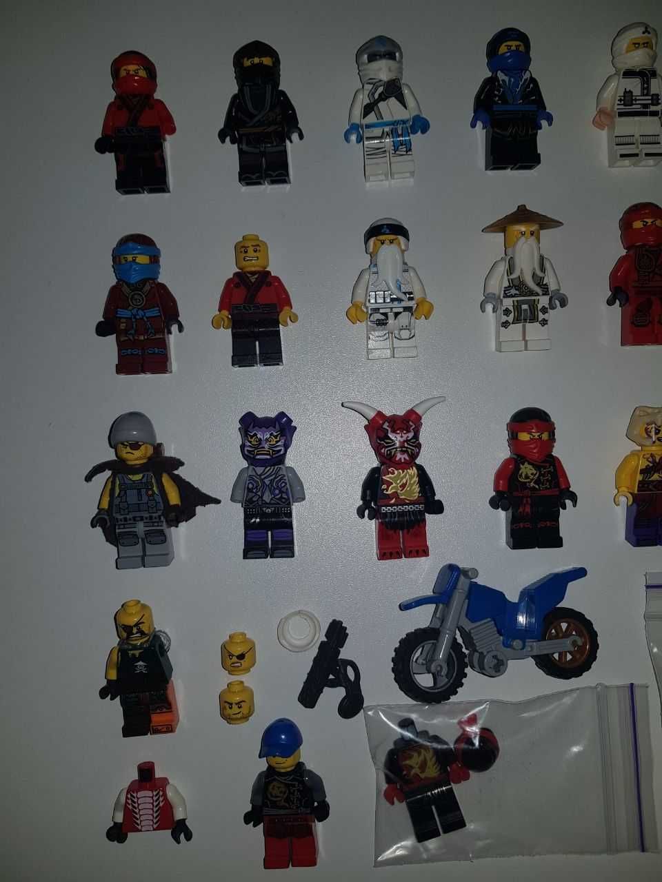 Lego Minifigures Оригінальні