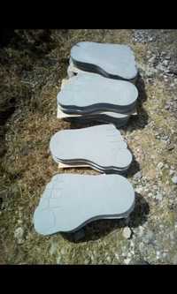 Stopy płytka chodnikowa  tarasowa betonowa ozdoba alejka kostka bruk
