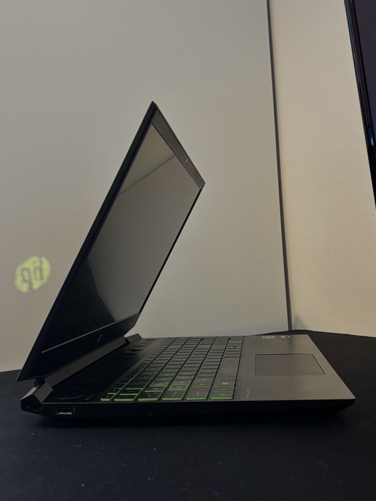 Sprzedam/zamienie laptop hp pavilon