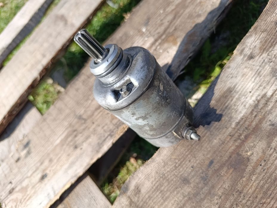 Rozrusznik Yamaha R6 rj03 98 - 02 r 5EB silnika silnik 600 rj01 B4