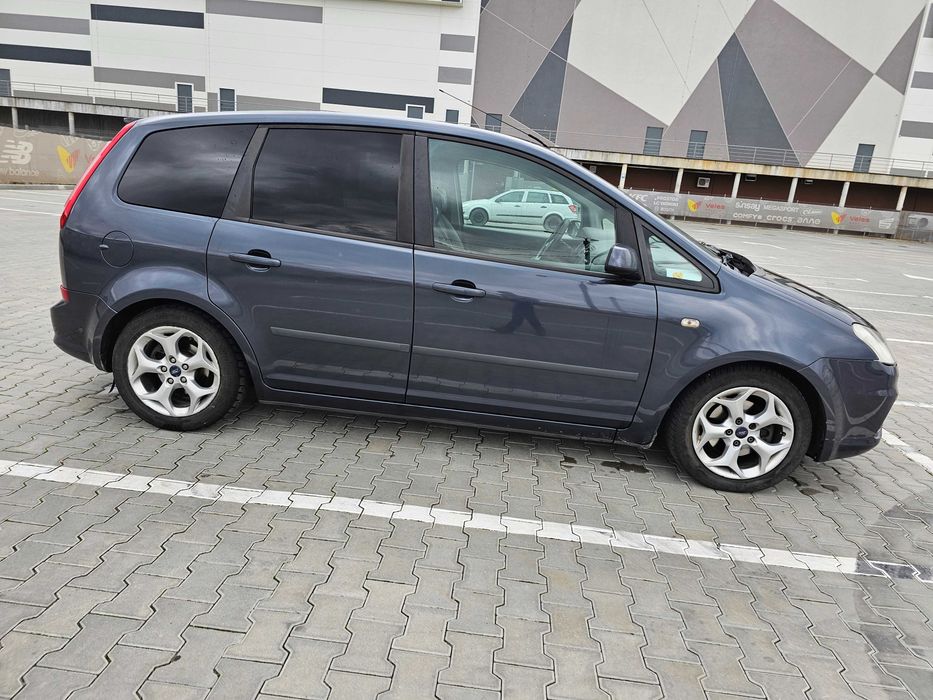 Продається автомобіль Ford C-MAX від власника.