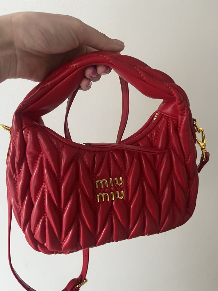 Torebka Miu Miu czerwona