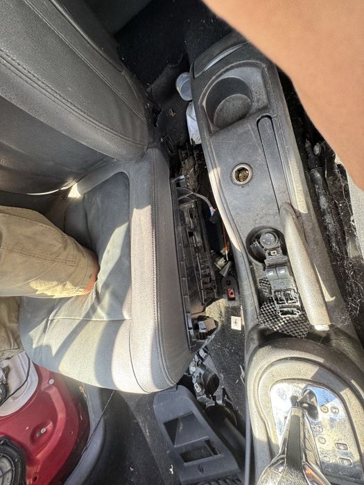 Сидіння водійське BMW F15 подушка сидіння