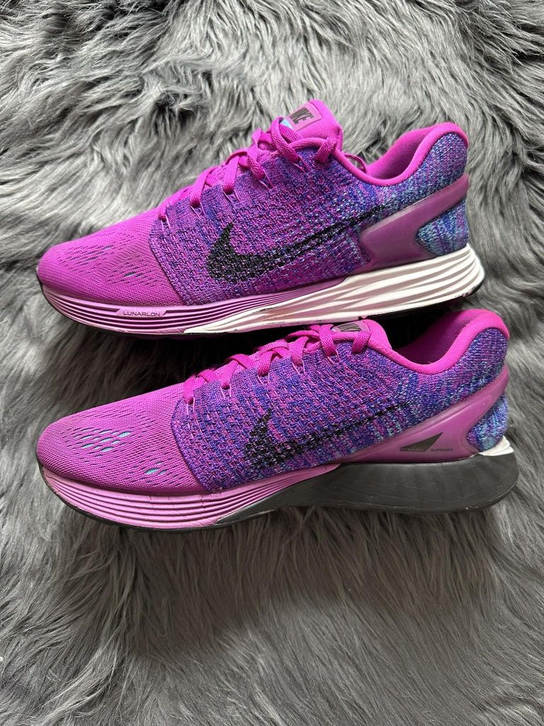 Buty Nike Lunarglide 7 Flyknit