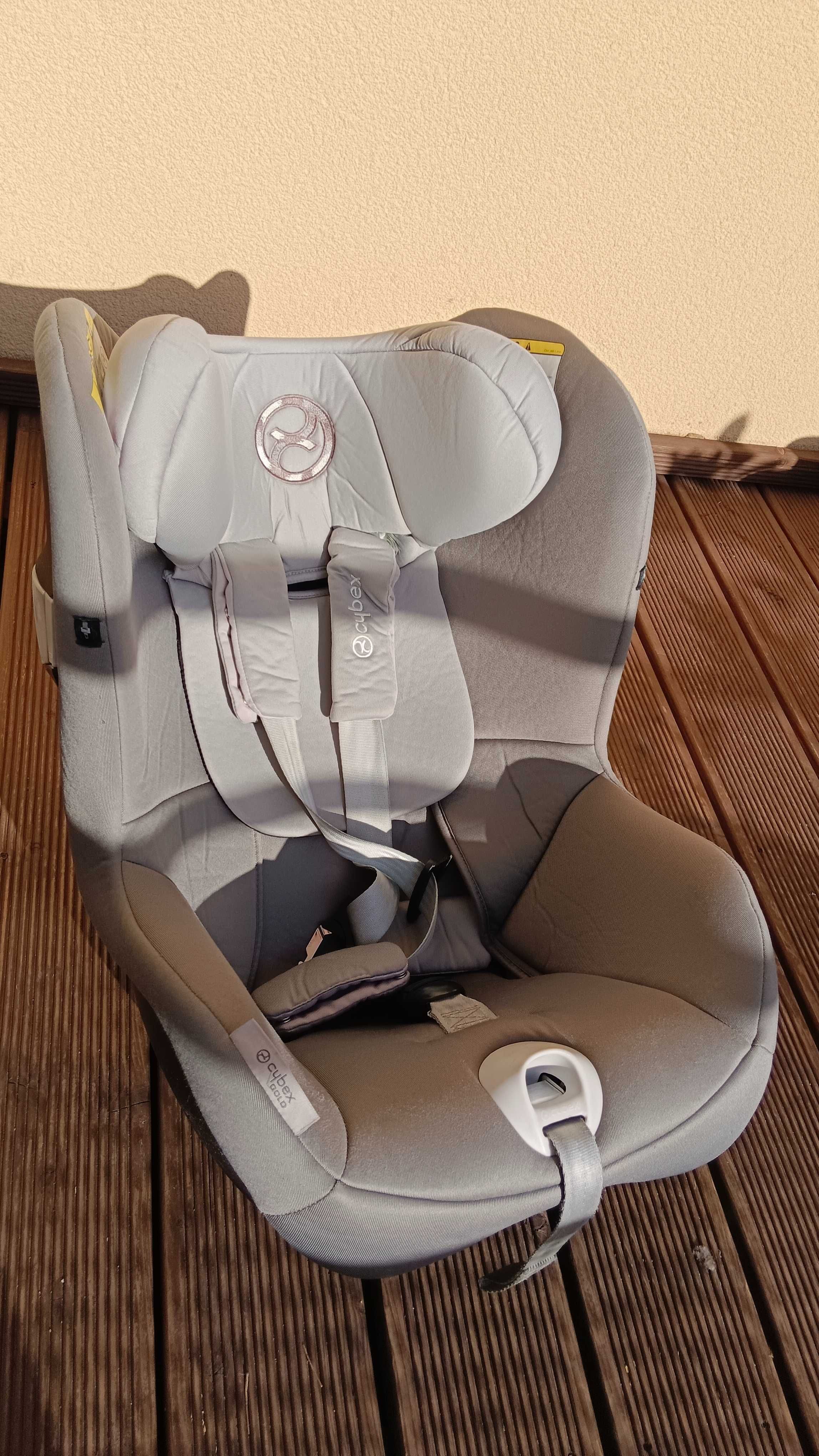 Cybex Gold Sirona M2 i-Size Manhattan Grey z bazą | 0-15kg
