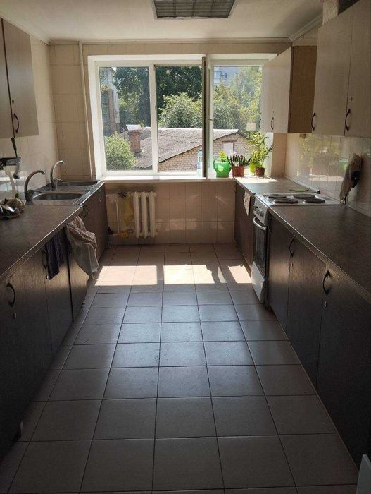 ОРЕНДА кімнати, р-н Митниця!