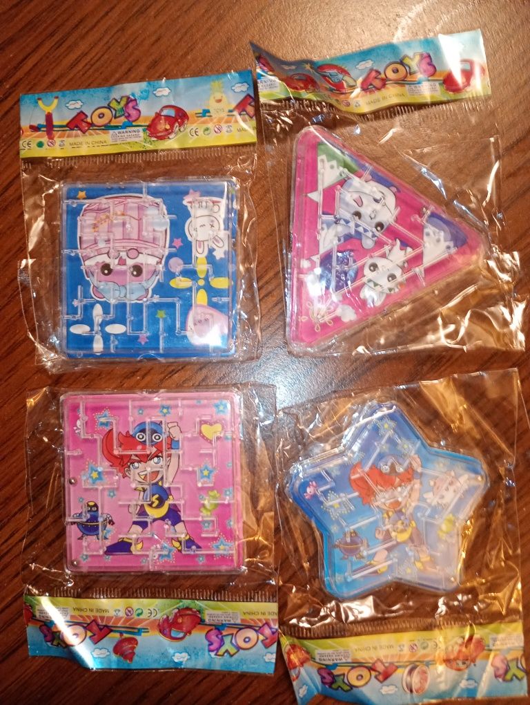 Mini gra kieszonkowa labirynt