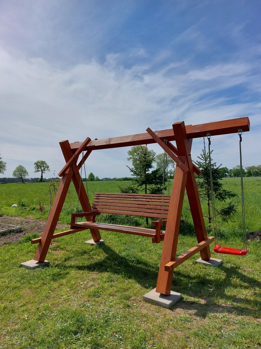 Huśtawka ogrodowa drewniana 3+1