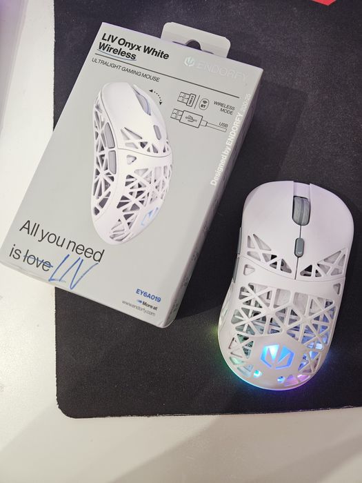 Mysz gamingowa ENDORFY LIV Wireless Onyx White podświetlana