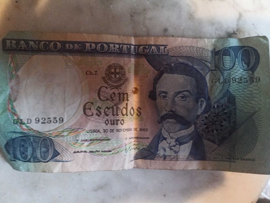 Cem Escudos ouro 1965