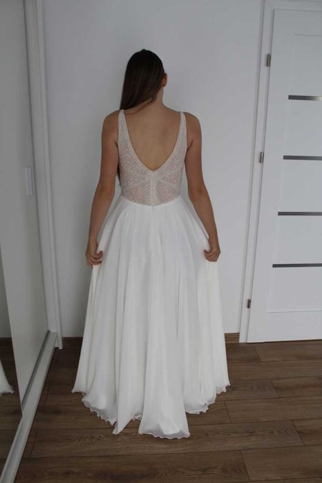 Piękna suknia ślubna