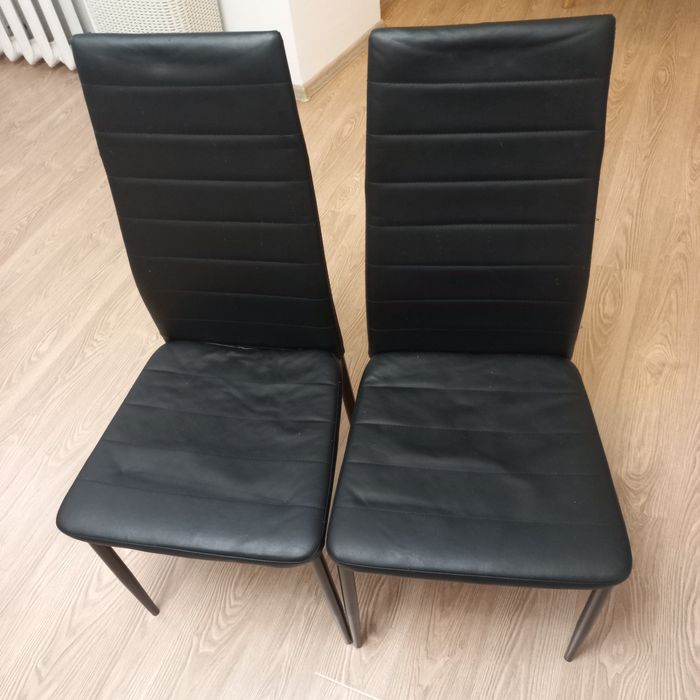 Стільці Jusk. 2 шт. Б.у