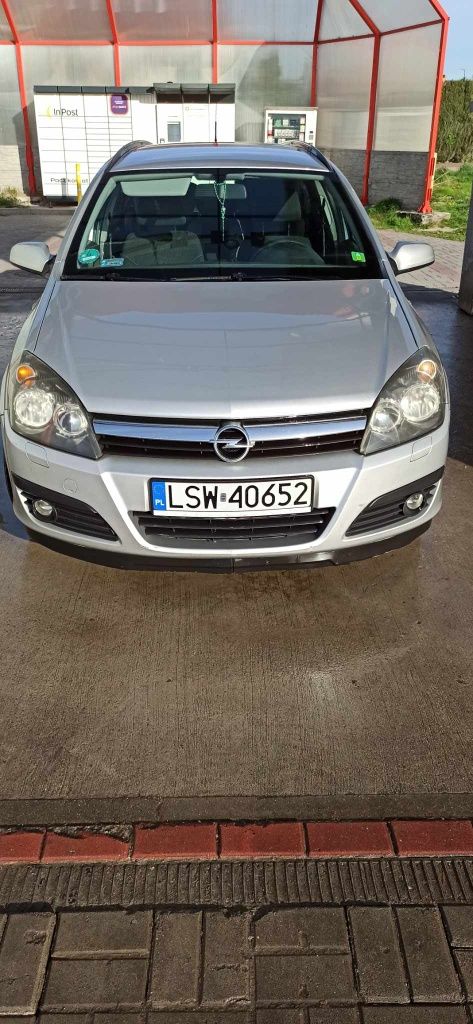 Sprzedam Opel Astra H 1.6 benzyna/gaz 2005 r kombi