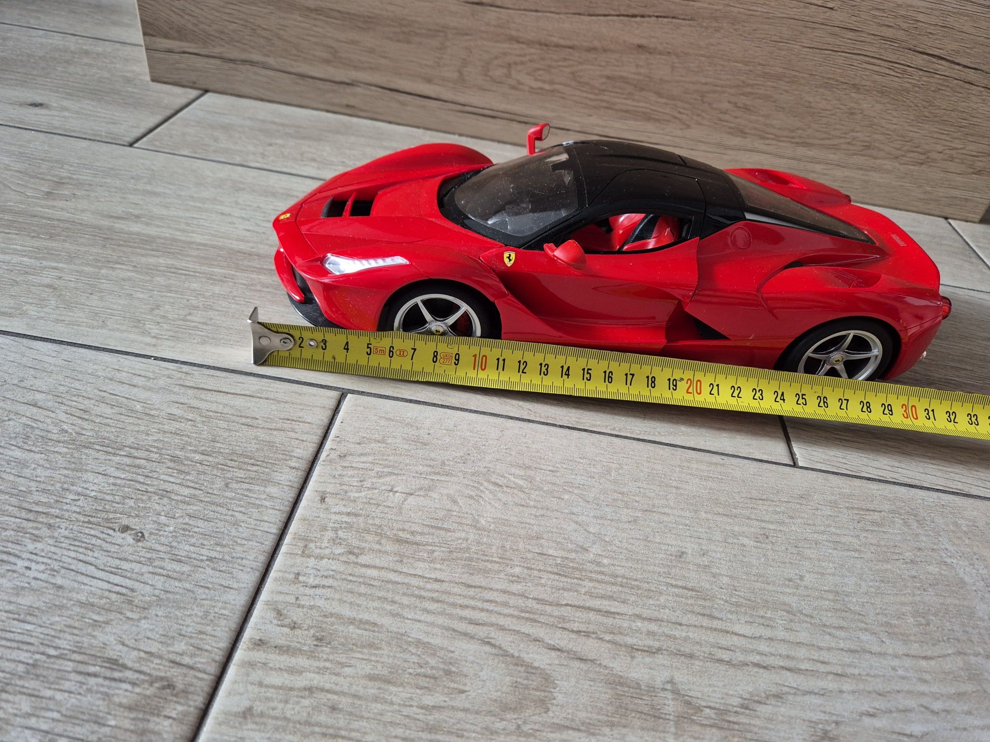 Rastar Ferrari LaFerrari 1/14 samochód zdalnie sterowany