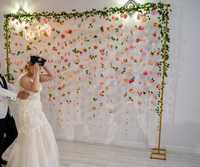 Ścianka weselna wodospad kwiatów led Let's Party