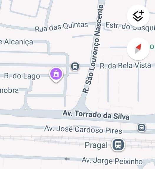 Aluga-se lugar de Garagem