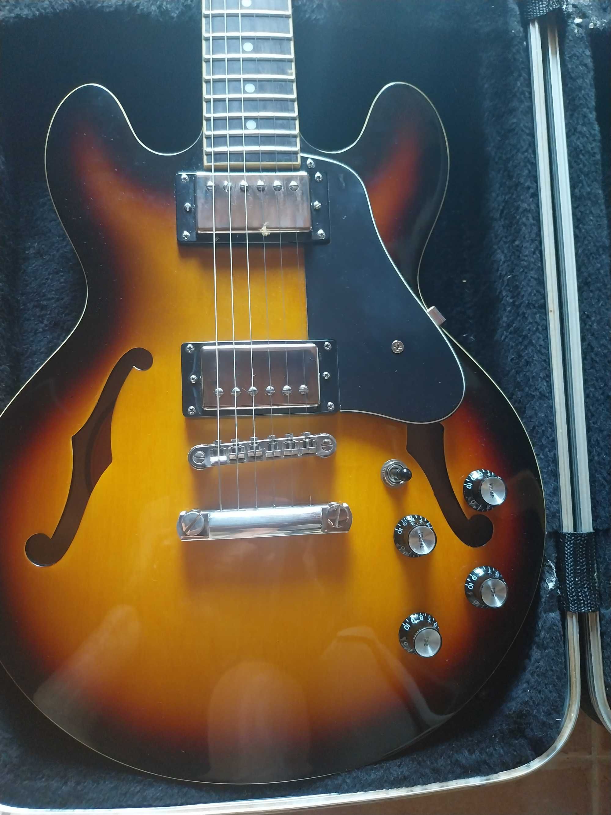 Epiphone ES-339 com pickups Gibson 57