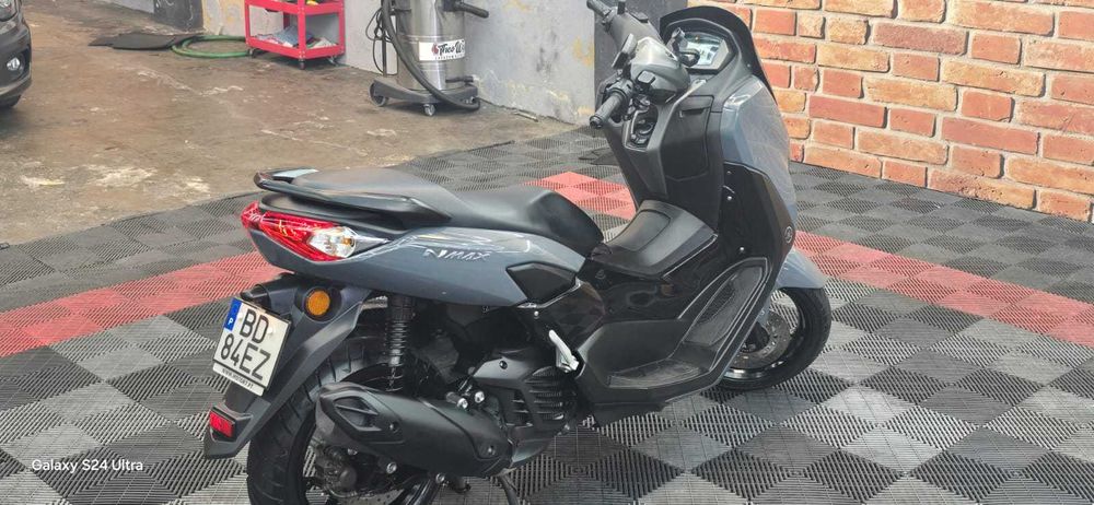 NMAX 2023 – Scooter Moderna com Baixa Quilometragem!