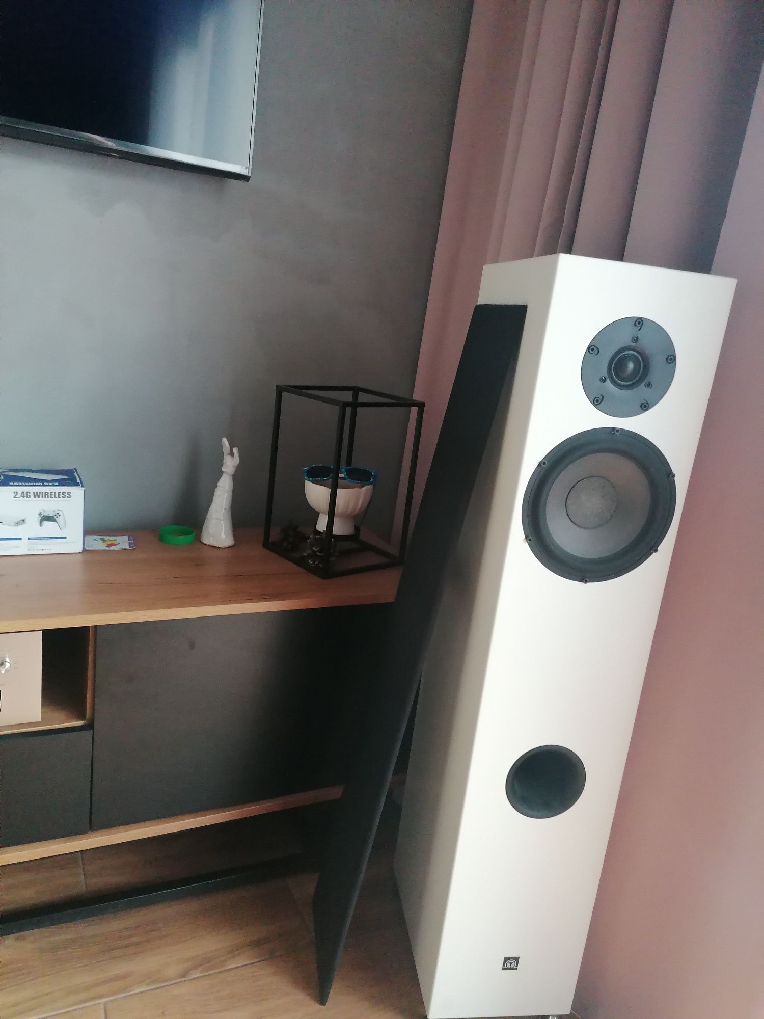 AKKUS Monolith F1