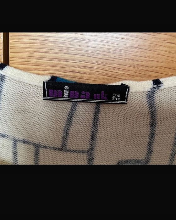 Vestido oversize marca Mina UK