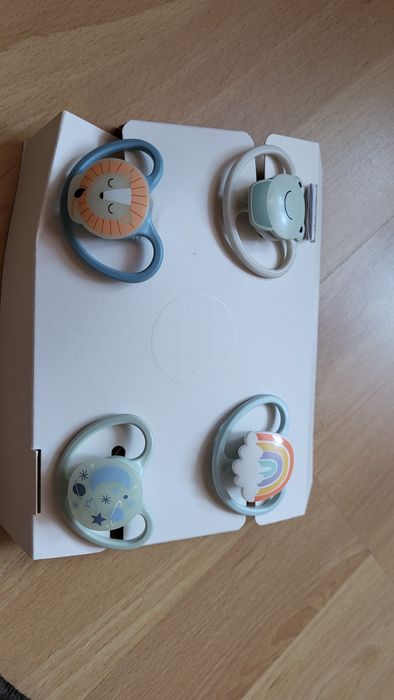 Smoczki nuk 0-6 zestaw