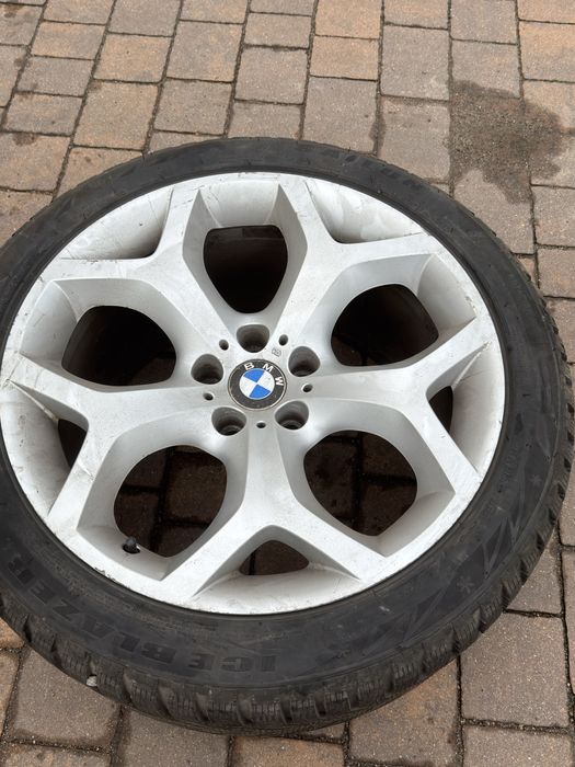 Felgi z oponami bmw X6 x5  20 cali