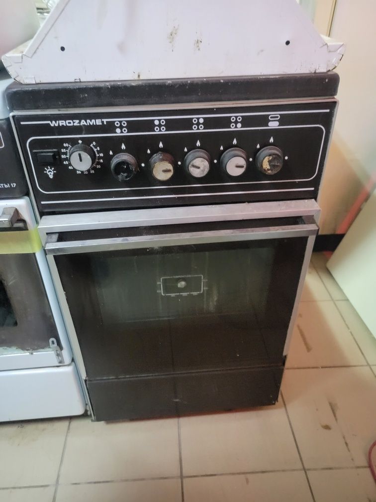 Електродуховки та газова плита