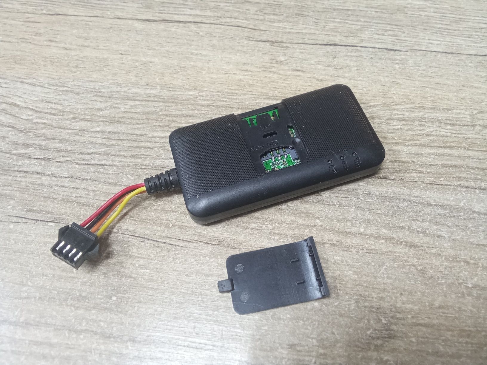 GPS Sim модуль местоположения ET200 9-90V