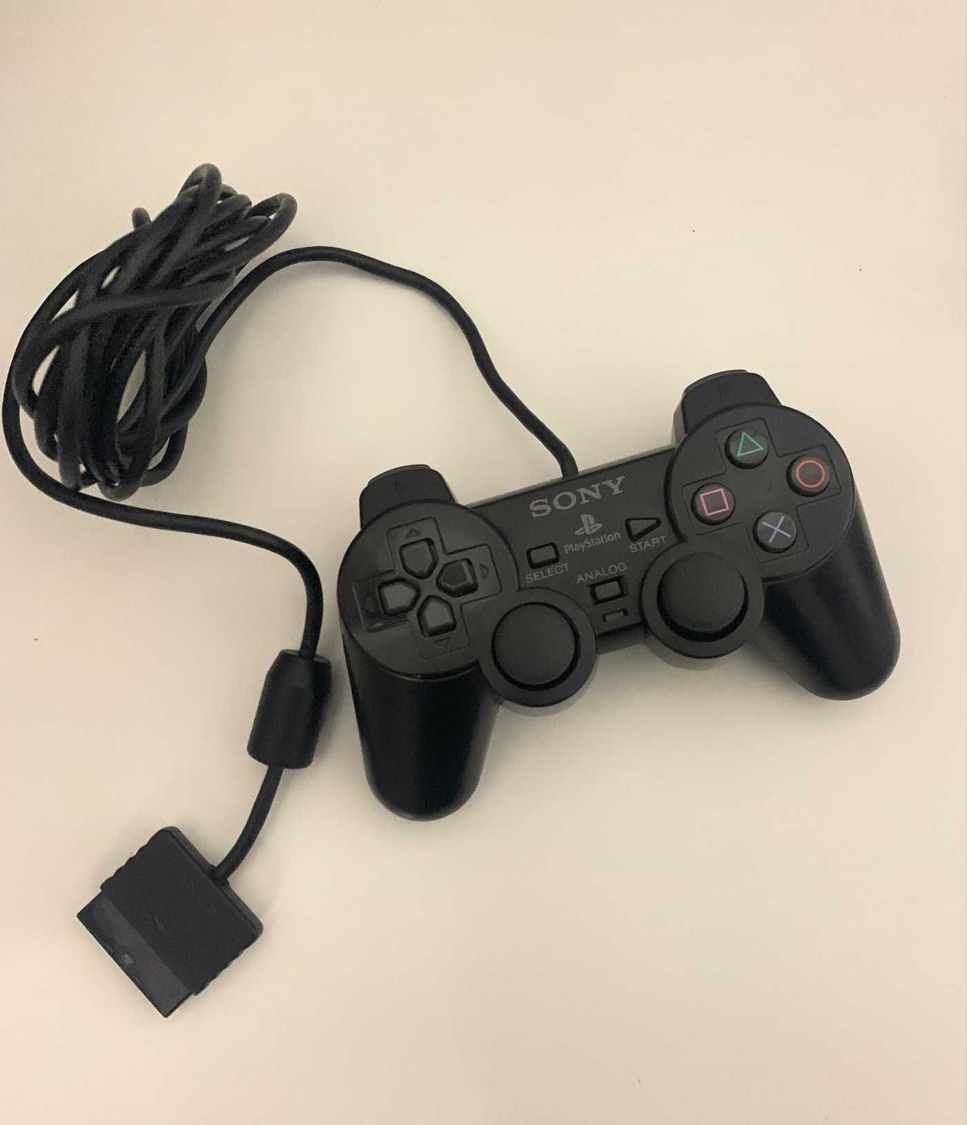 PS2 Slim com 2 comandos e 9 jogos