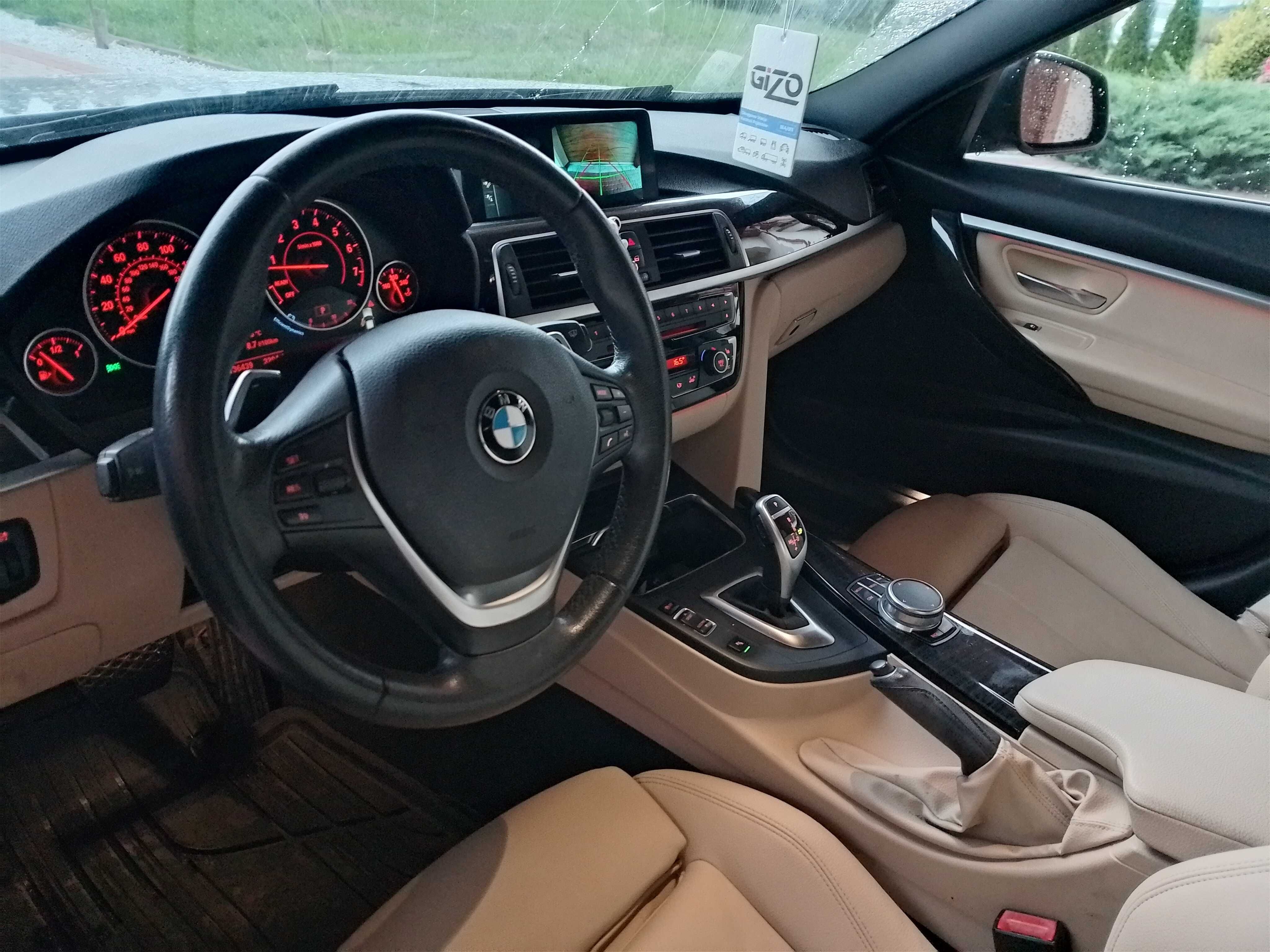 BMW 330I sedan f30