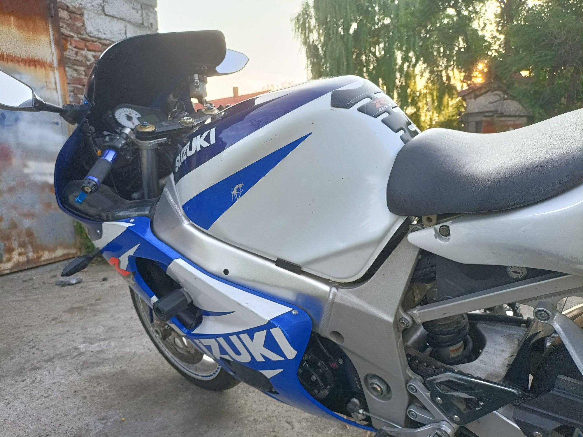 Suzuki GSX-R -K1